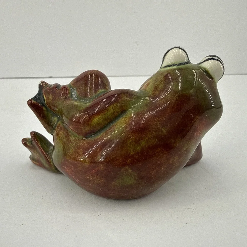 Vintage Little Ceramic Knick Knack Shelf Sitter Green Frog
